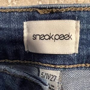Sneak Peek Skinny Jeans Ripped